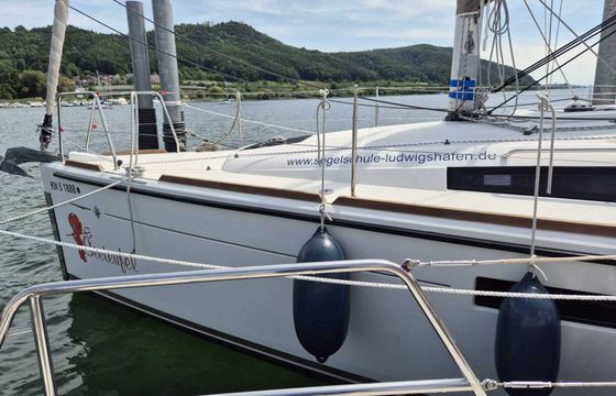 Sailboat Sun Odyssey 349 10.34m