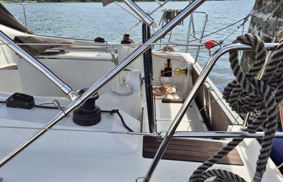 Sailboat Sun Odyssey 349 10.34m