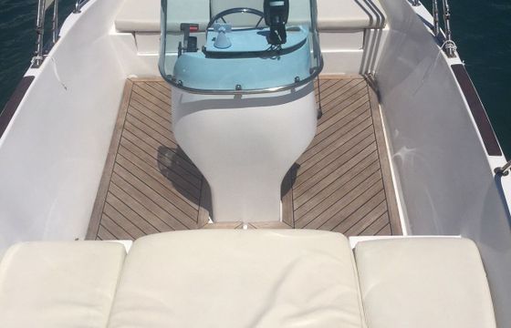 Motorboat ELAN 18 CC 90hp