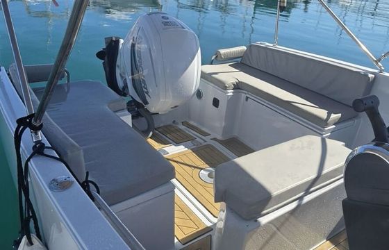 Motorboat Nuva Nuva 115hp