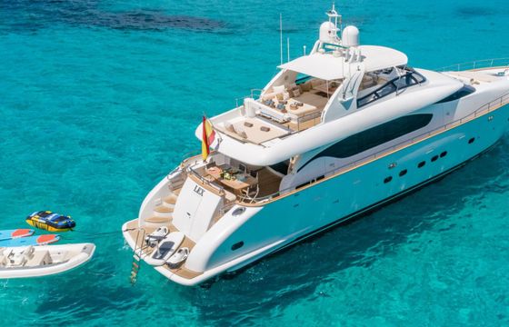 Motor yacht Maiora Yachts 24S 1550hp