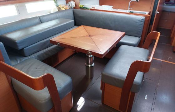 Sailboat Dufour Yachts Dufour 520 GL with watermaker &amp; A/C - PLUS 15.2m