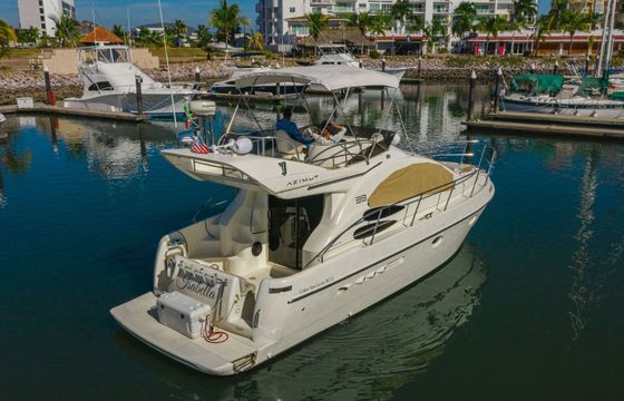 Motor yacht Azimut Azimut Fly Bridge 700hp