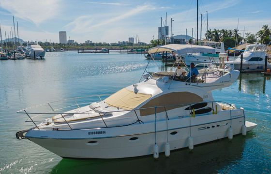 Motor yacht Azimut Azimut Fly Bridge 700hp