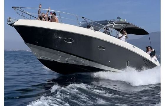 Motorboat Mano Marine GS 37 640hp