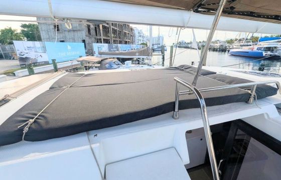 Catamaran Fountaine Pajot Astrea 42 with watermaker 12.58m