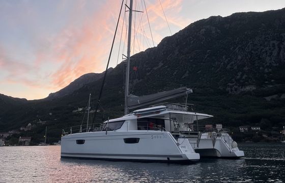 Catamaran Fountaine Pajot Saba 50 15m