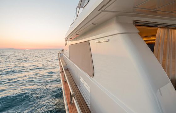 Motor yacht San Lorenzo SL72 1300hp
