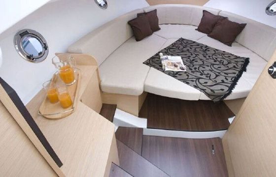 Motorboat Beneteau Flyer 850 400hp