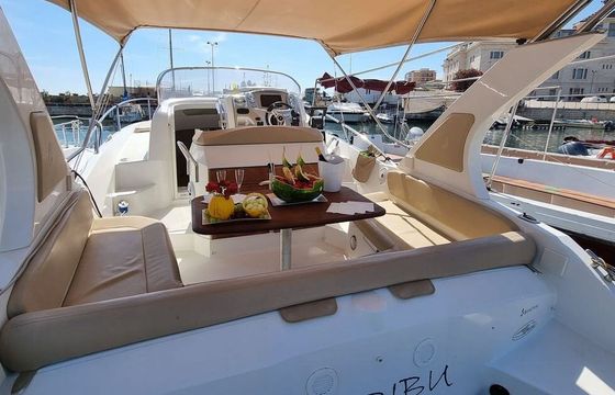 Motorboat Beneteau Flyer 850 400hp