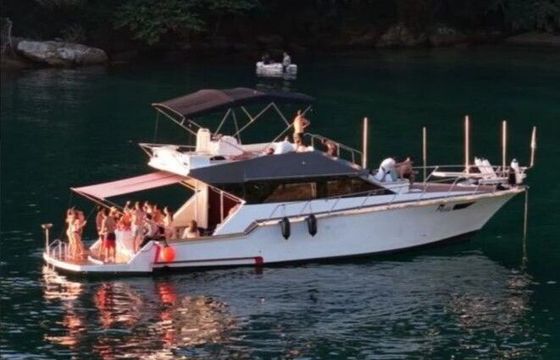 Motorboat Malik Malik 60