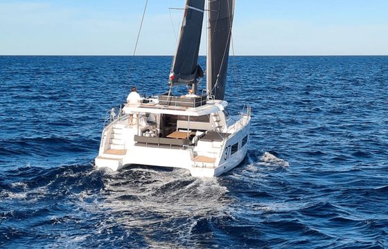 Catamaran aventura 37 10.9m