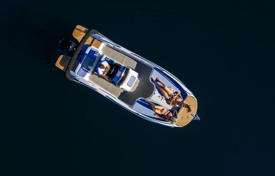 Motorboat Oktogon Venturo 21 100 100hp