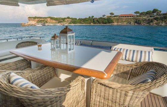 Motor yacht Ferretti 80 2500hp