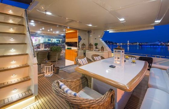 Motor yacht Ferretti 80 2500hp