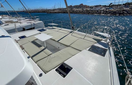 Catamaran 15 BALI 3.8 CATSMART (4D/2C/0P) - AS 11m