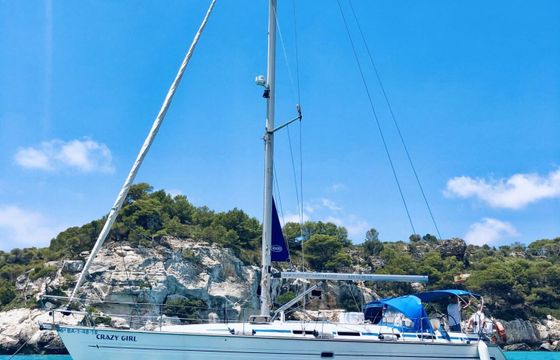 Sailboat Bavaria Yacht 42 Cruiser 13.5m