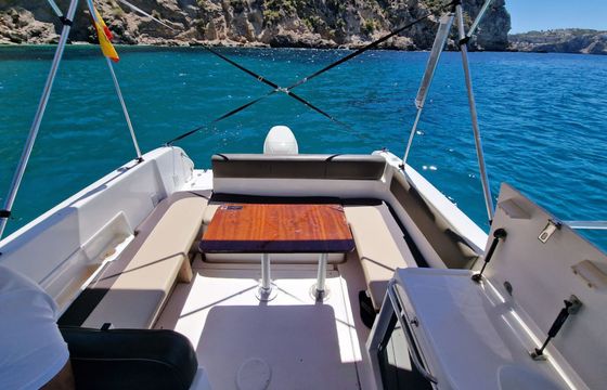 Motorboat SAVER Motor Boat cabin 620 wa