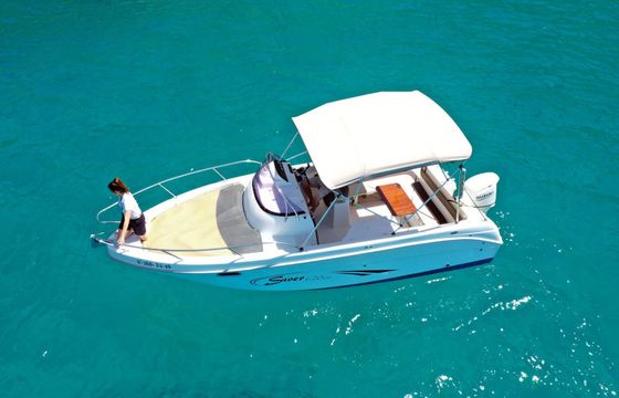 Motorboat SAVER Motor Boat cabin 620 wa