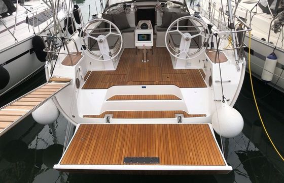Sailboat Bavaria Cruiser 46 14.27m