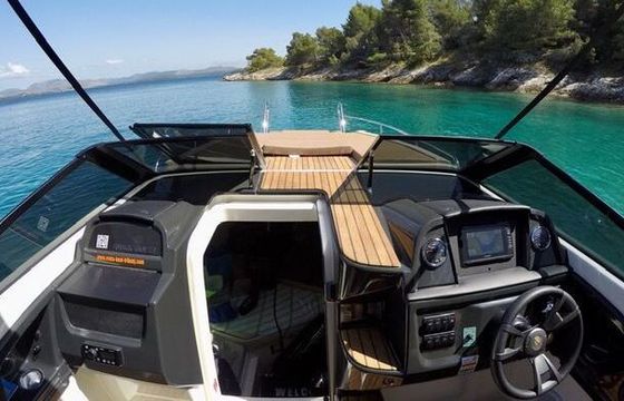 Motorboat Quicksilver Activ 755 Cruiser 250hp