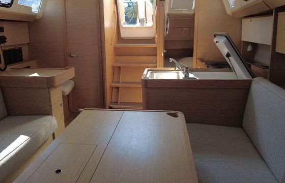 Sailboat Dufour Dufour 360 Gl 10m