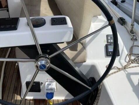 Sailboat Dufour Dufour 390 Grand Large 11.92m