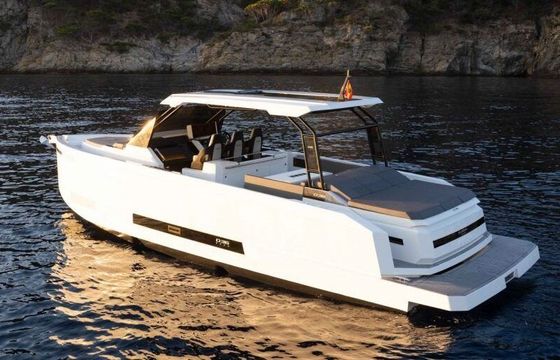 Motorboat De Antonio D36 700hp