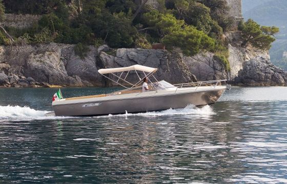 Motorboat Asterie 35 760hp