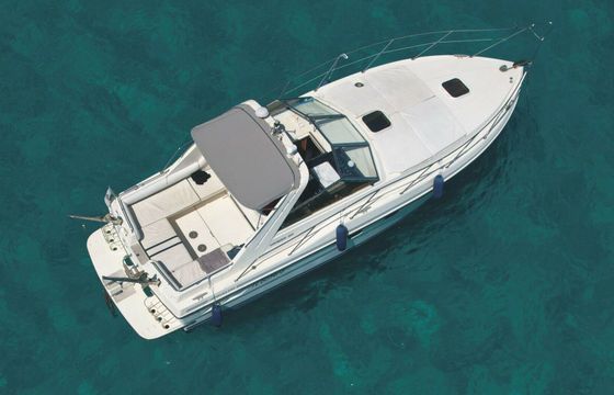 Motorboat FAIRLINE Targa 33 540hp