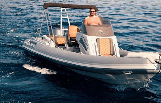 Motorboat Highfield 800 SP 300hp