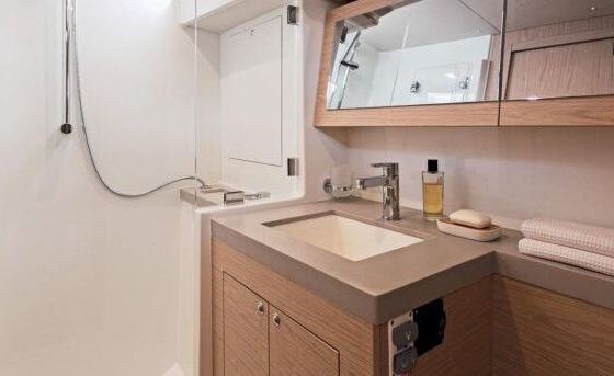 Sailboat Beneteau Oceanis 51.1 15m