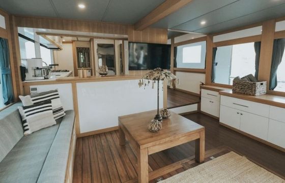 Motor yacht Custom built trawler with capacity of 8 people 2021 model Motor yacht 642hp
