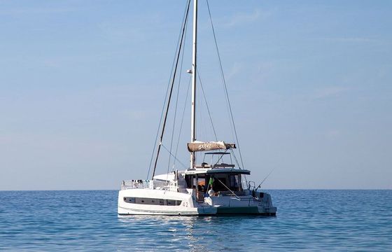 Catamaran 15 BALI 4.2 - LA (4D/2C/2P) 12m