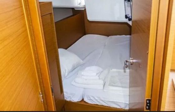 Sailboat Jeanneau Sun Odyssey 410 - 3 cab. 12.35m
