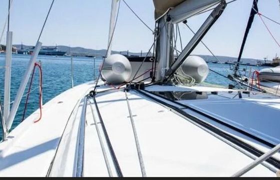 Sailboat Jeanneau Sun Odyssey 410 - 3 cab. 12.35m