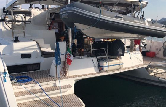 Catamaran LAGOON 42 12.94m