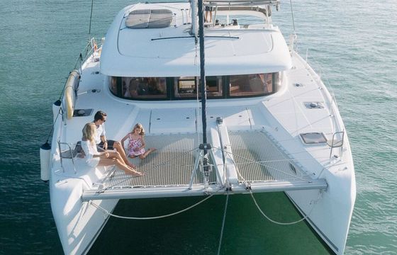 Catamaran LAGOON 42 12.94m