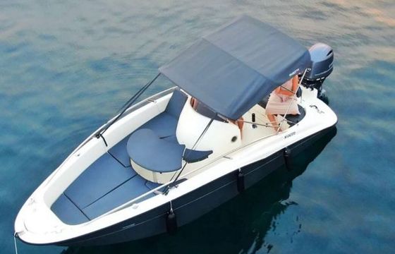 Motorboat Clear Liner Aries Open 130hp