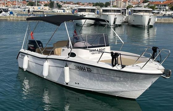 Motorboat Elan Elan 650 Cabin 150hp