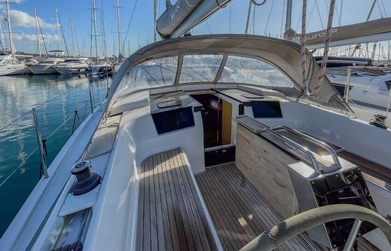 Sailboat Hanse Hanse 388 3m