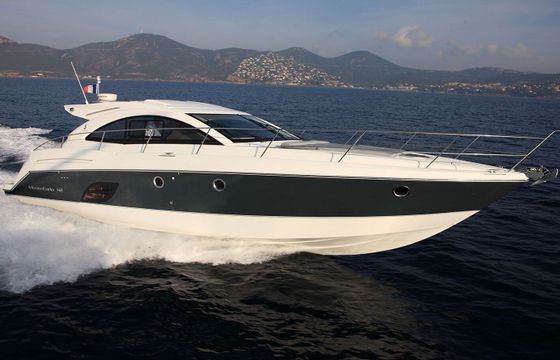 Motorboat Beneteau Monte carlo 42 740hp