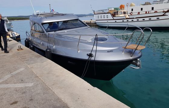 Motorboat Mirakul 30 260hp