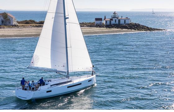 Sailboat Sun Odyssey 490 14m