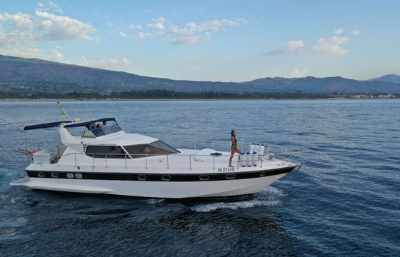Motorboat Sunkiss Arrow 50 1000hp