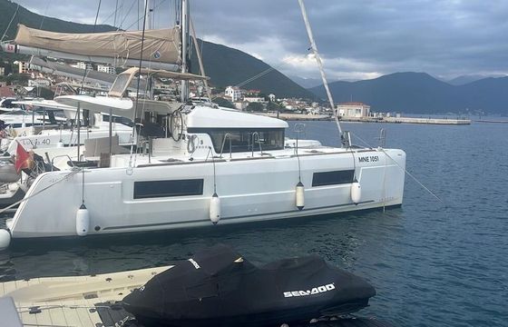 Catamaran Lagoon 40 12m