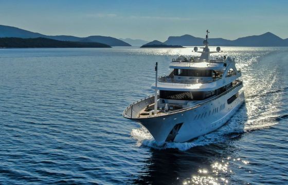 Motor yacht Custom 52 1000hp
