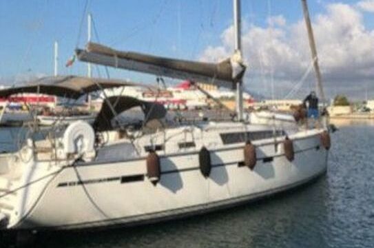 Sailboat Bavaria Cruiser 46 14.27m