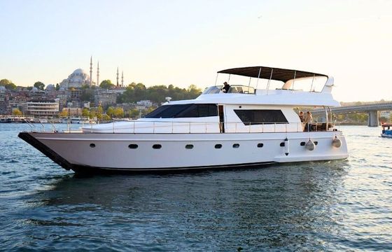 Motor yacht 23m Yacht 650hp