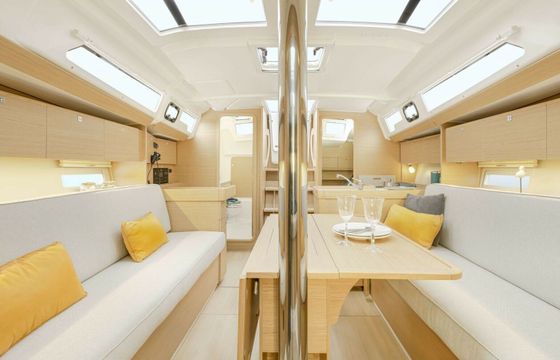 Sailboat Dufour Dufour 360 Grand Large 10.73m